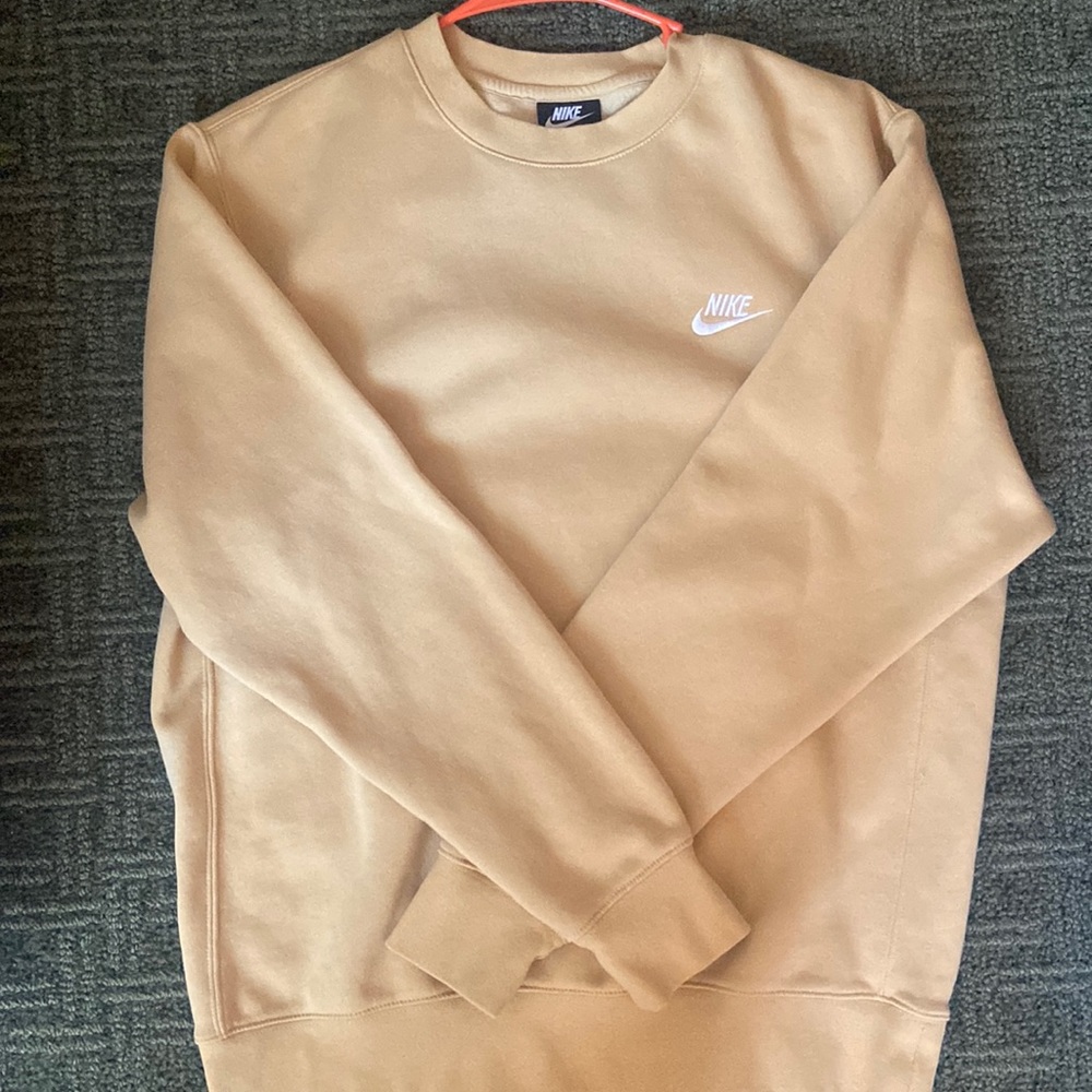 NIKE Tan Crewneck